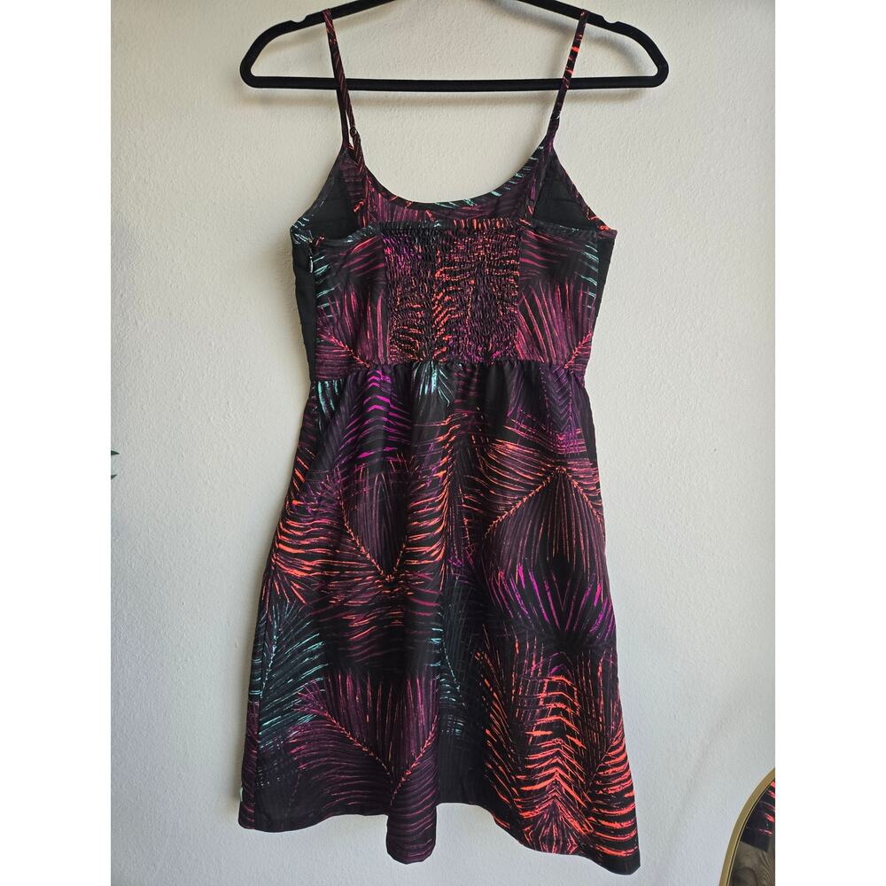 Hurley Tropical Palm Leaf Print Smocked Mini Sundress Casual Skater Size XS - Picture 4 of 8